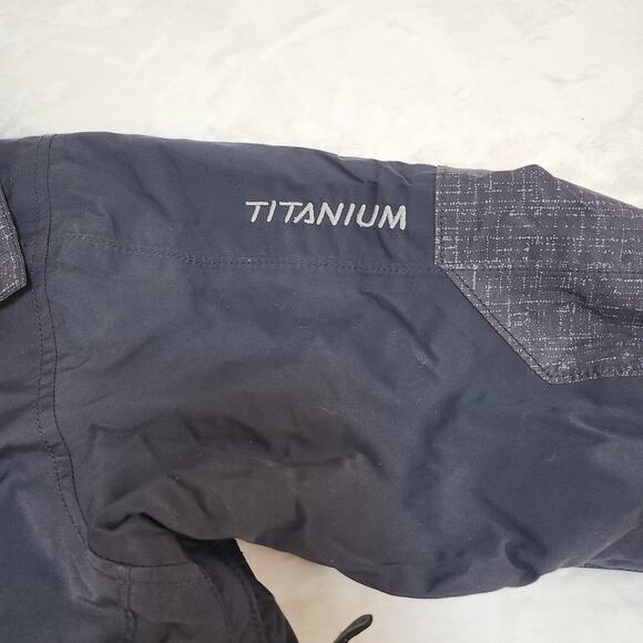 Columbia Jacket Womens XS Winter Black Gray Titanium Omni-Tech Snowboard Skiiing - Picture 7 of 14